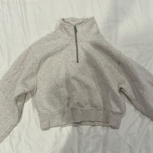 Cropped Aritzia sweater